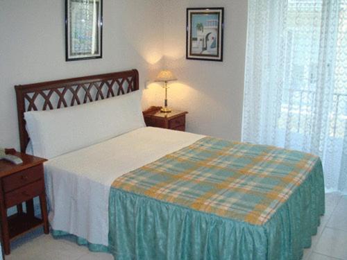 Hostal Villamanez Мадрид Екстериор снимка